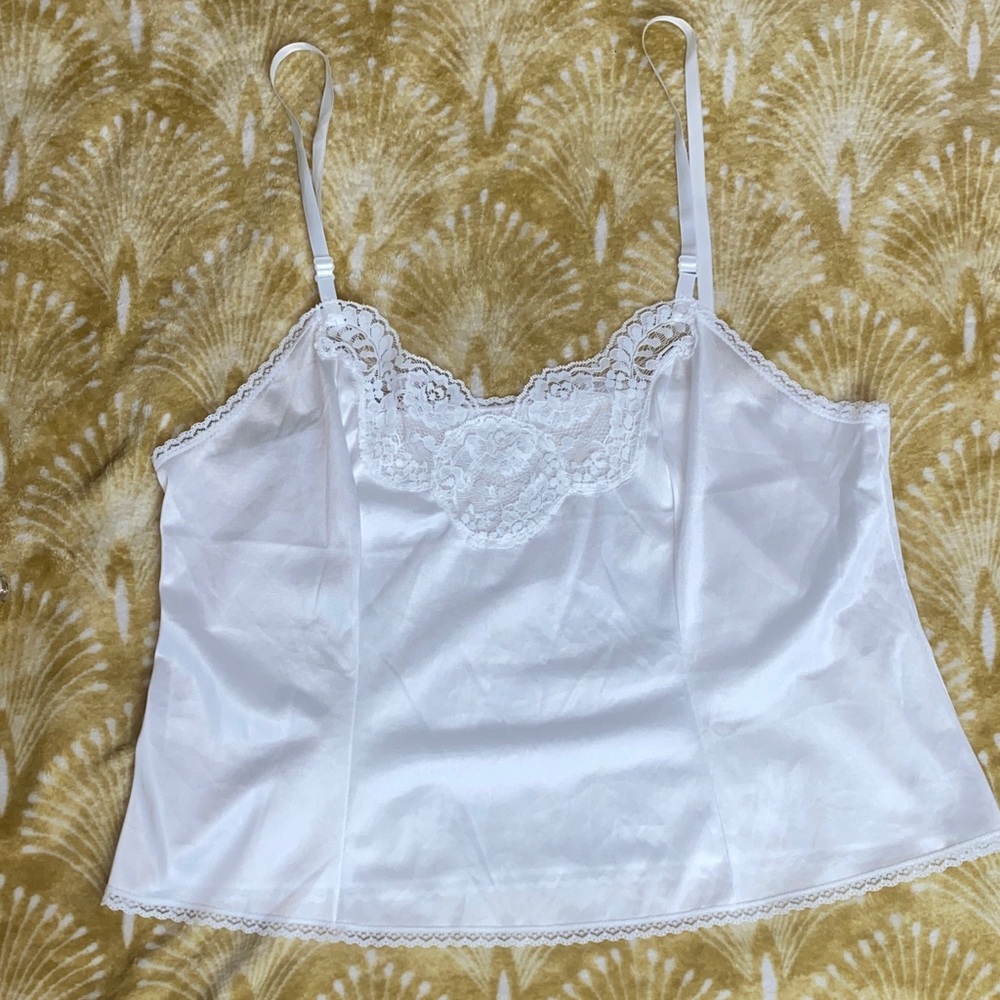 🚨Sold🚨 Adonna White Camisole with Lace Detail